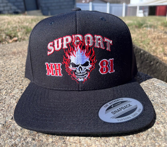 ..Black Snap Back Skull Hat